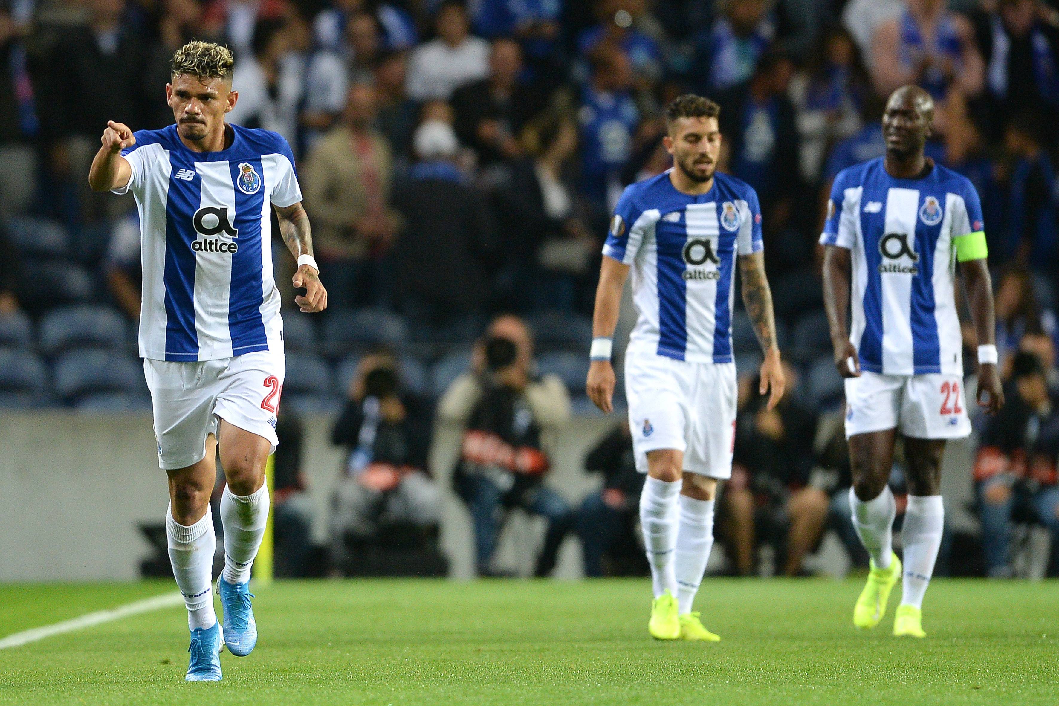 转折点！多特蒙德官宣签约；欧联集结日攻防权衡；悬念犹存；阵容厚度经受考验 -九游官方网站