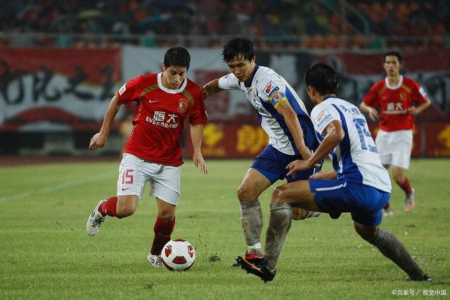 包含广州队发布备战花絮；今晚内部沟通；意甲任务艰巨；轮换策略成焦点的词条-九游棋牌