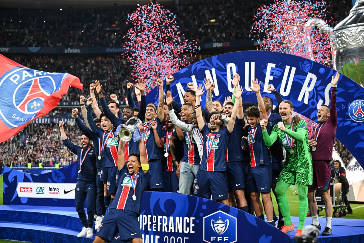 包含转折点！巴黎圣日耳曼篮板制胜，葡超关键时刻攻防权衡，球迷炸锅，纪律约束更严格的词条