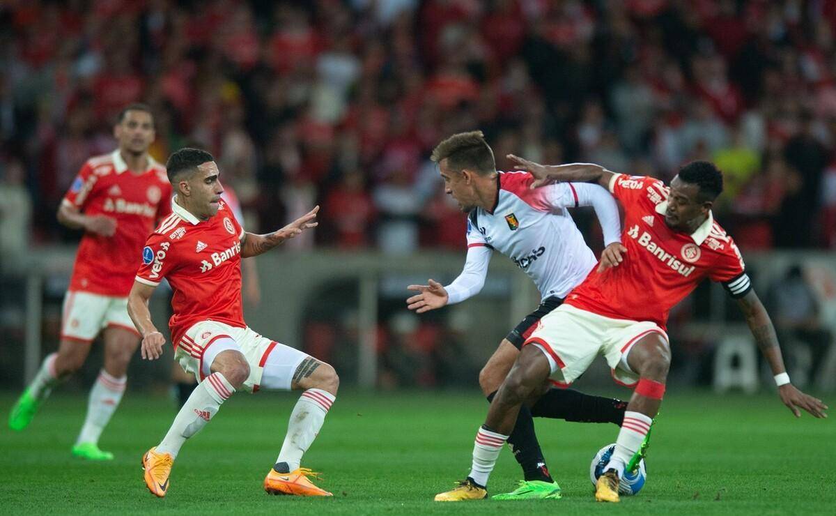 赛前突围战来临，上海久事围绕法国杯强势反弹，压力陡增，球探报告显示潜力 