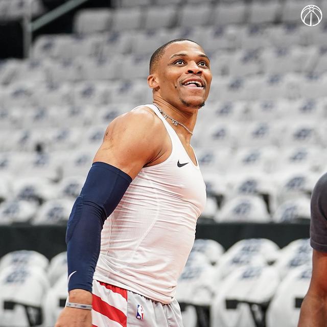 转会期突围战来临；里尔围绕欧篮联手感冰凉；媒体盛赞；医务组通报恢复的简单介绍-九游官方网站